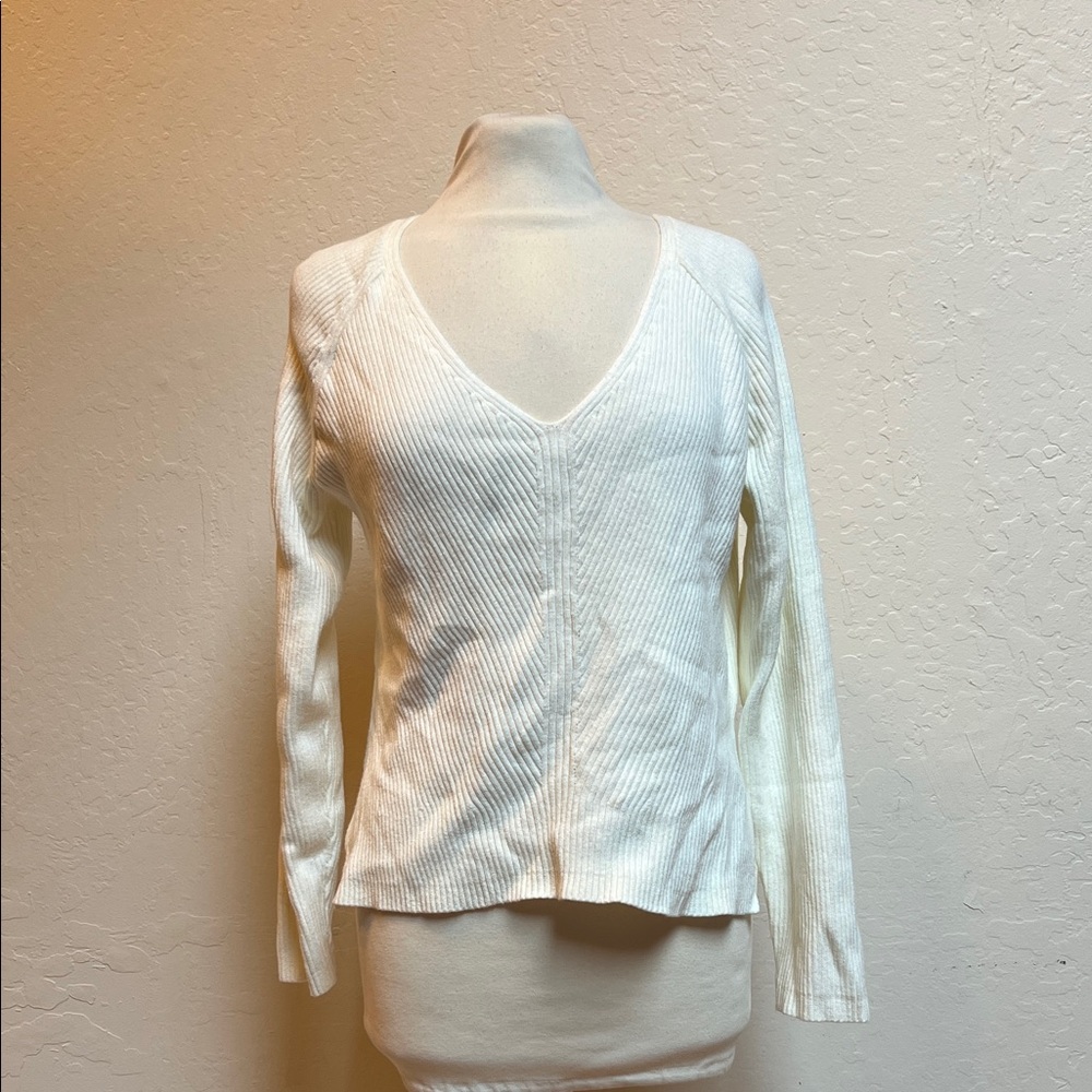 Abercrombie & Fitch Soft A&F Collection white v neck ribbed sweater